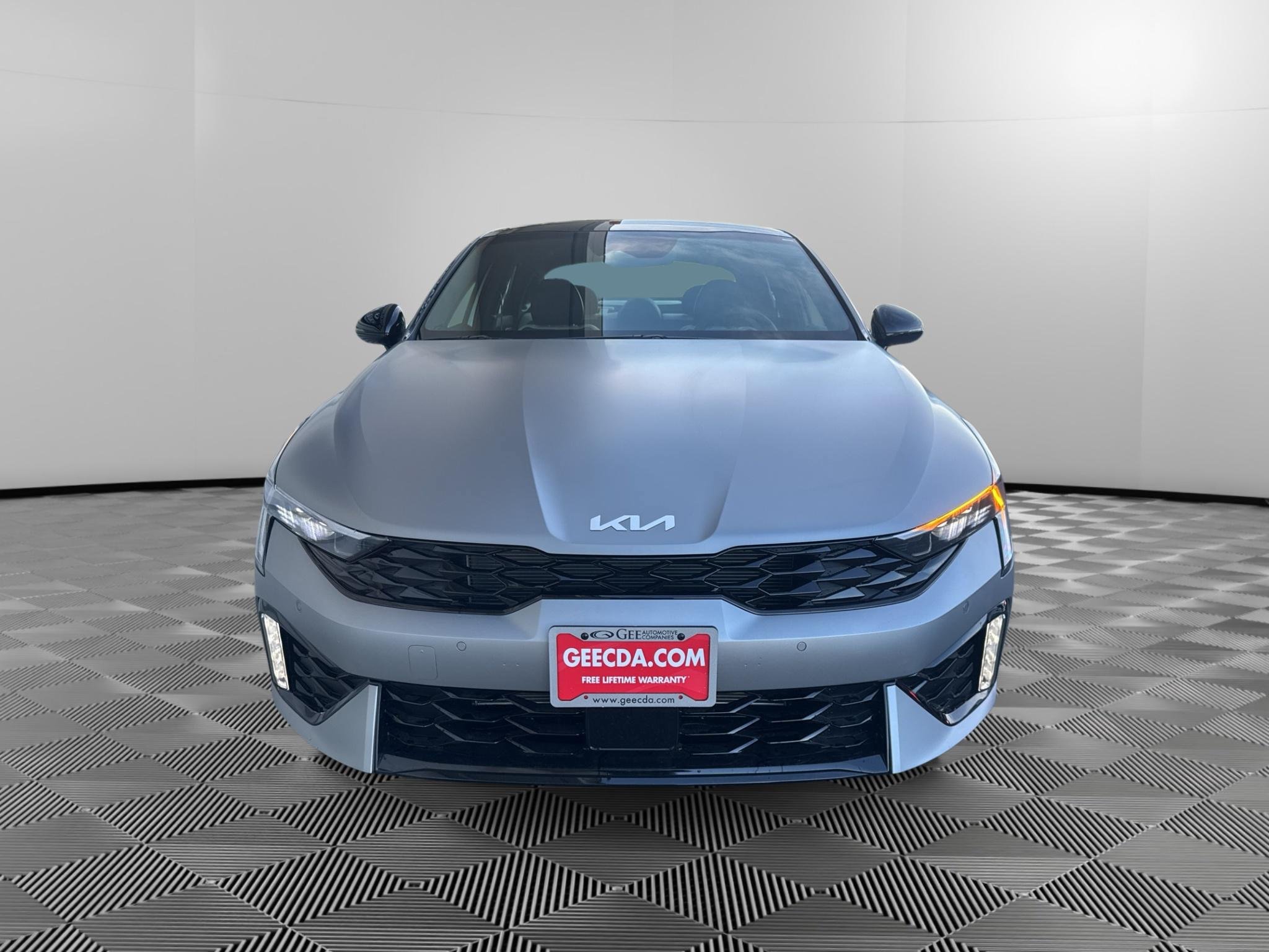New 2027 Kia K5 GT-Line image 2