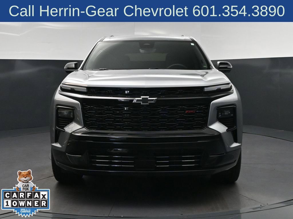 Used 2026 Chevrolet Traverse RS w/ LPO, Floor Liner Package FWD image 10