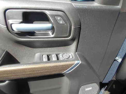 Used 2021 Chevrolet Silverado 1500 RST w/ All Star Edition Plus AWD/4WD image 18