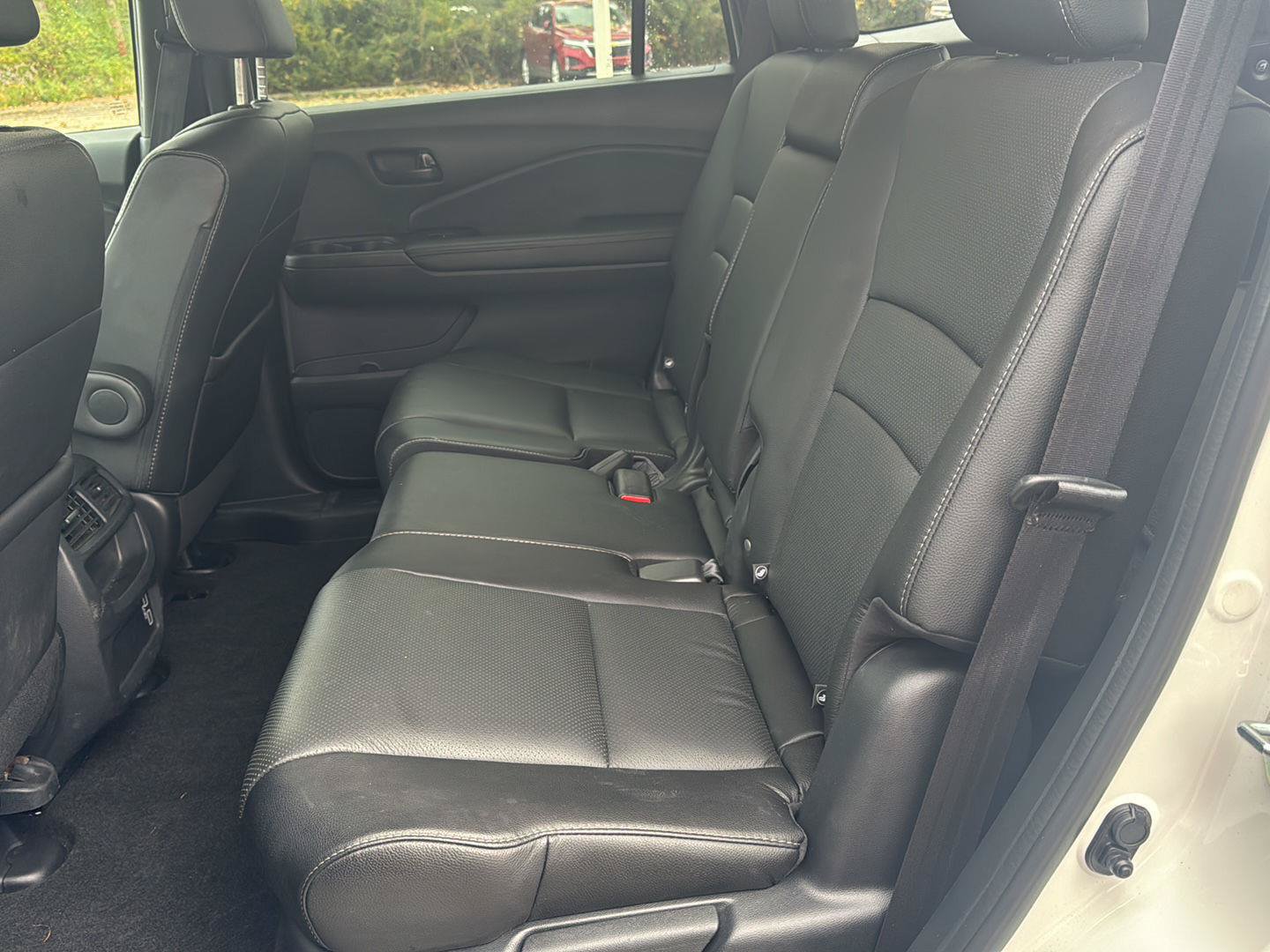 Used 2022 Honda Passport EX-L image 10