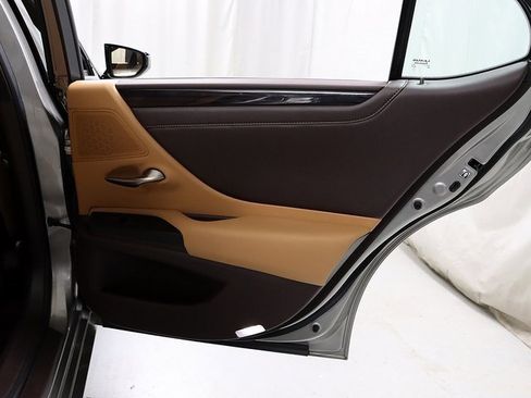 Used 2020 Lexus ES 350 w/ Premium Package image 28