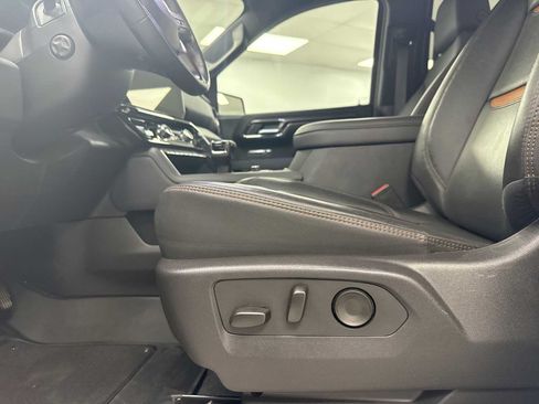 Used 2025 GMC Sierra 1500 AT4 AWD/4WD image 14