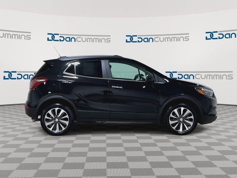Used 2022 Buick Encore Preferred w/ Safety Package image 9