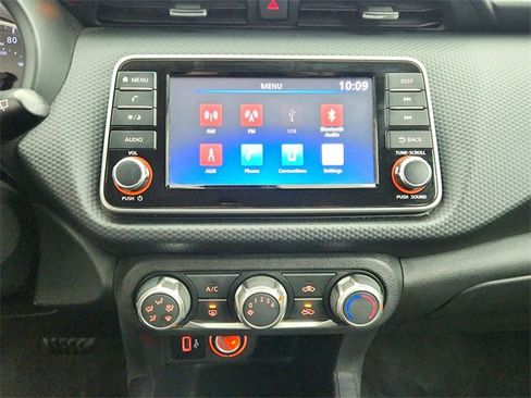 Used 2023 Nissan Kicks S image 18