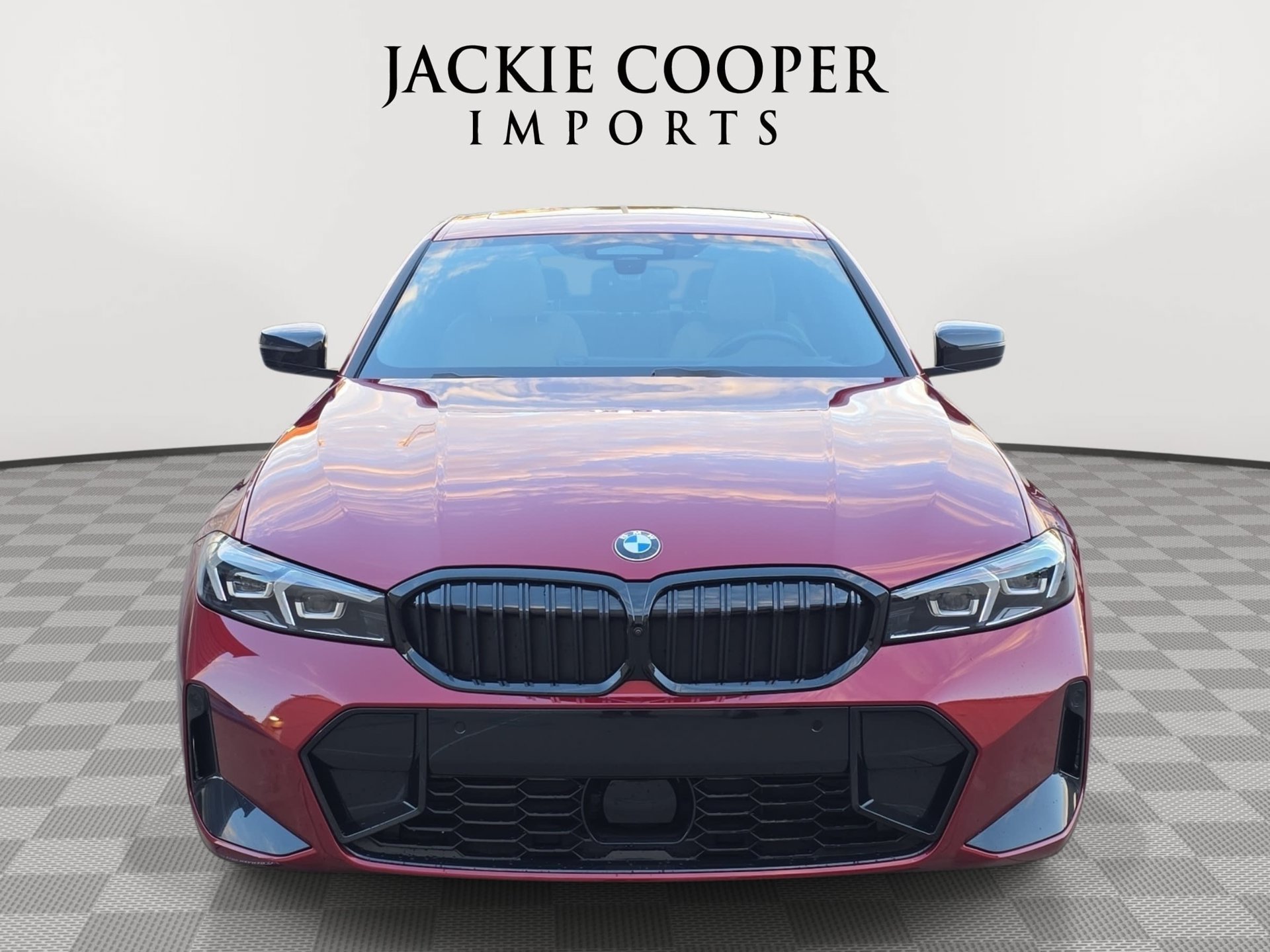 Used 2025 BMW 330i xDrive Sedan w/ M Sport Package AWD/4WD image 2