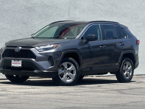 Certified 2023 Toyota RAV4 LE AWD/4WD image 23