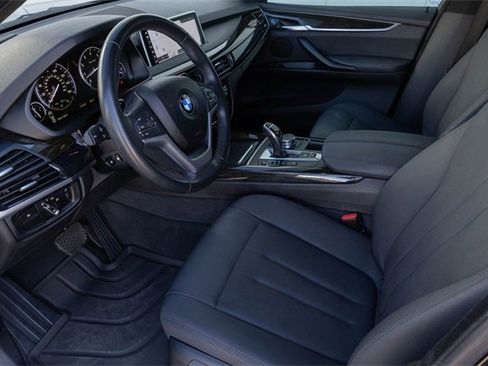 Used 2018 BMW X5 xDrive35i image 2