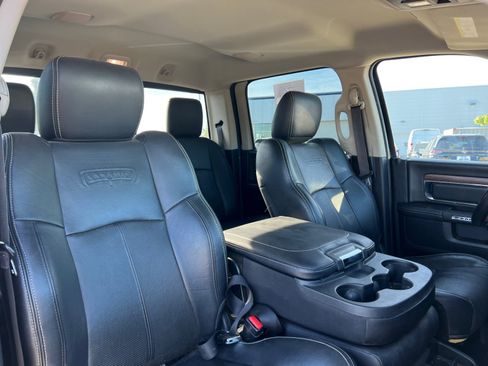Used 2018 RAM 2500 Laramie AWD/4WD image 19