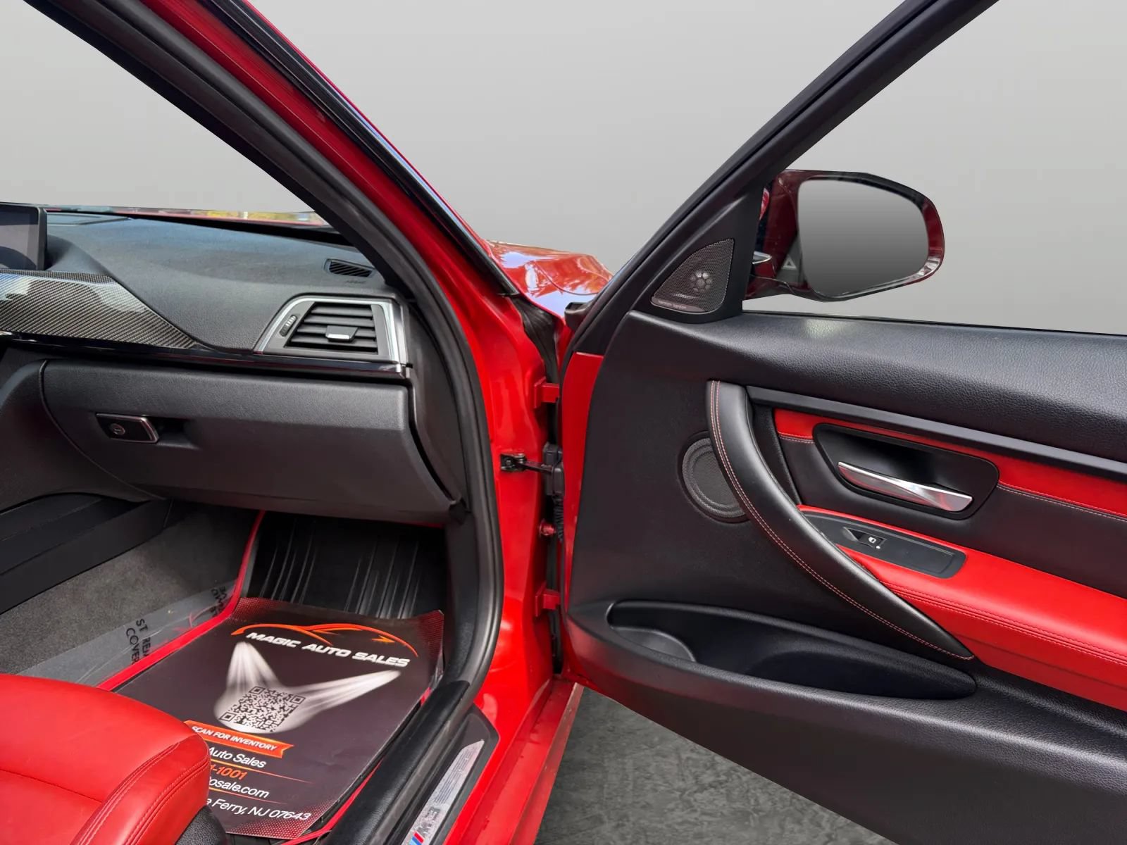 Used 2016 BMW M3 RWD image 19