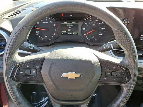 Certified 2024 Chevrolet Trax LS w/ Driver Confidence Package image 18