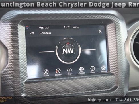 Used 2023 Jeep Wrangler Sport image 27