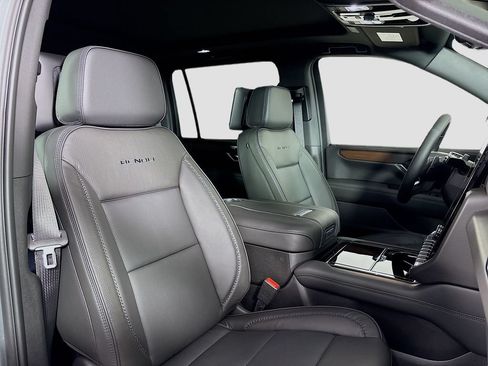 New 2026 GMC Yukon XL Denali AWD/4WD image 31