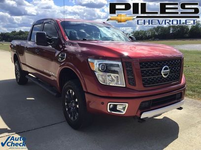 Used 2017 Nissan Titan PRO-4X w/ Pro-4x Convenience Package