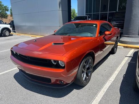 Used 2021 Dodge Challenger SXT w/ Blacktop Package RWD image 3