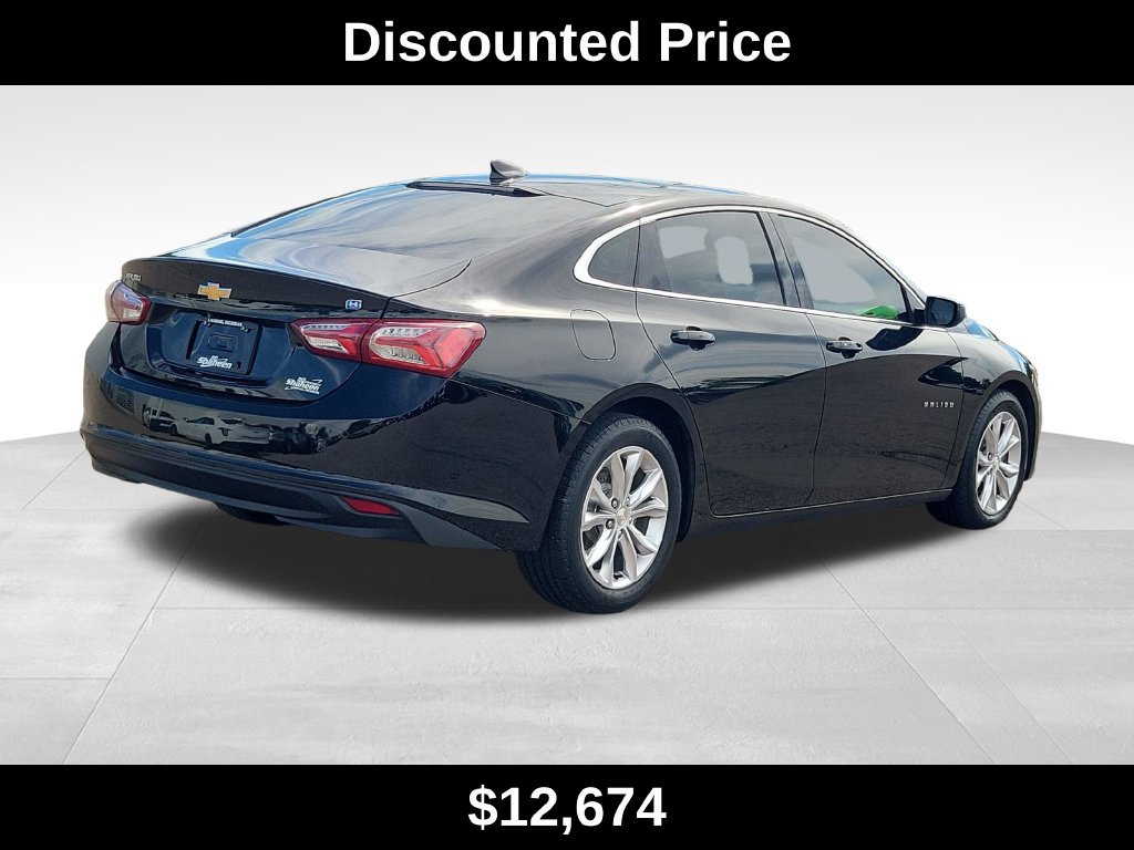 Used 2019 Chevrolet Malibu Hybrid w/ Leather Package FWD image 3