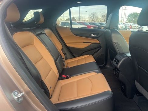 Used 2019 Chevrolet Equinox Premier image 13
