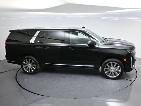 Used 2024 Cadillac Escalade ESV Premium Luxury Platinum AWD/4WD image 60