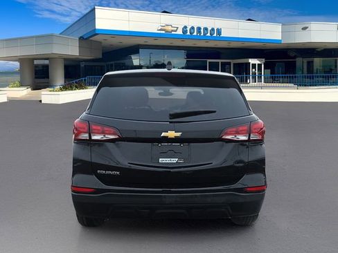 Used 2023 Chevrolet Equinox LS w/ LS Convenience Package image 4
