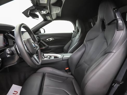 Used 2026 BMW Z4 sDrive30i RWD image 11