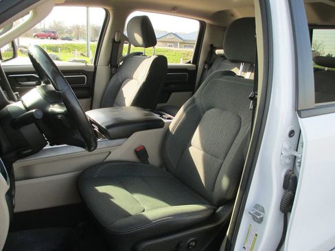 Used 2019 RAM 1500 Big Horn image 17