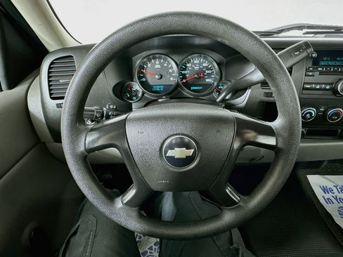 Used 2009 Chevrolet Silverado 1500 W/T RWD image 11