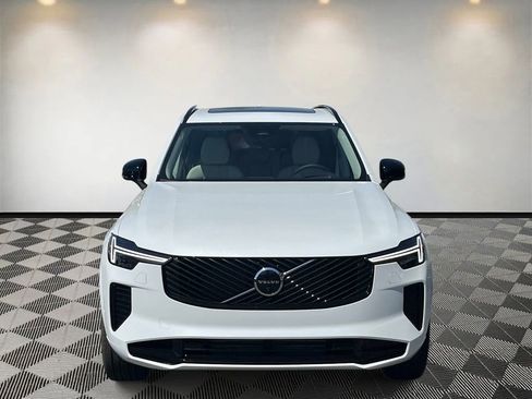 New 2026 Volvo XC90 T8 Ultra w/ Protection Package Premier AWD/4WD image 8