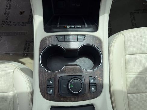 Used 2020 GMC Acadia Denali FWD image 21