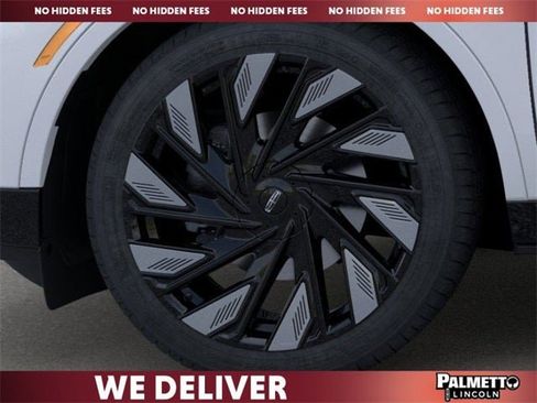 New 2026 Lincoln Nautilus Reserve w/ Jet Appearance Package image 11