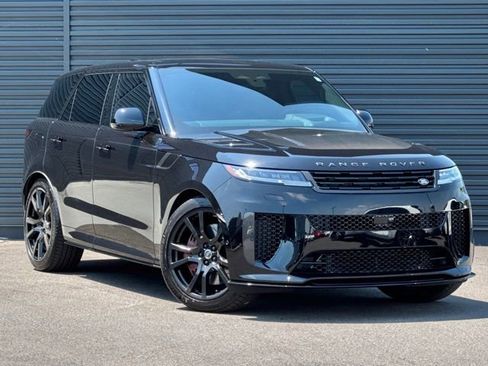 Used 2024 Land Rover Range Rover Sport AWD/4WD image 9
