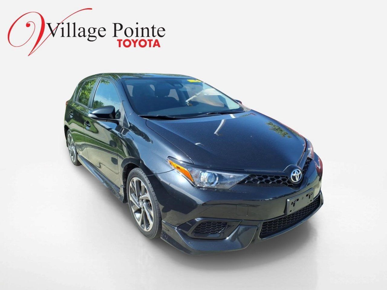 Used 2018 Toyota Corolla iM FWD image 5