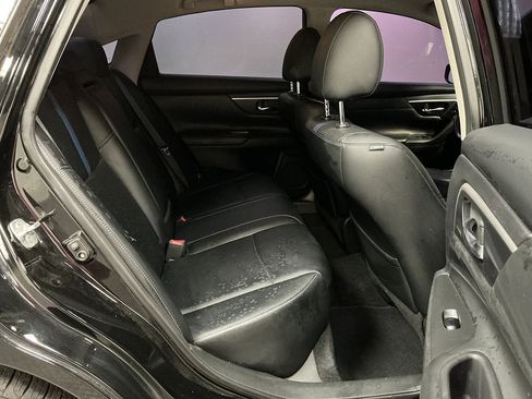 Used 2018 Nissan Altima 2.5 SR w/ SR Midnight Edition FWD image 23