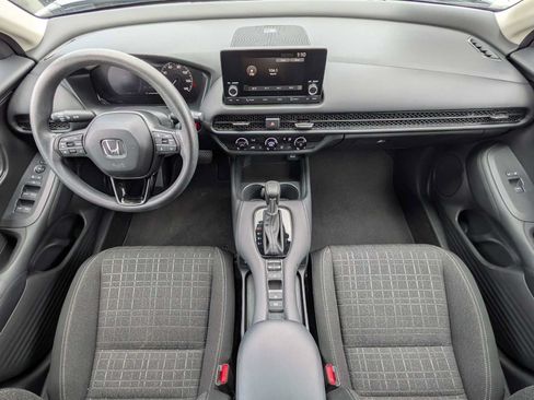 Certified 2024 Honda HR-V LX image 20