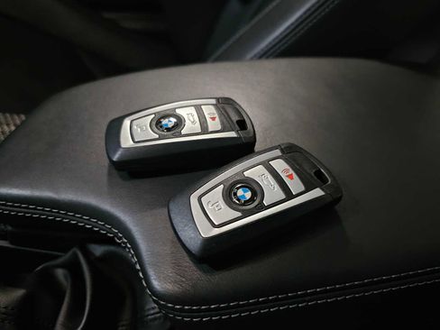 Used 2019 BMW M4 Coupe w/ Competition Package image 37