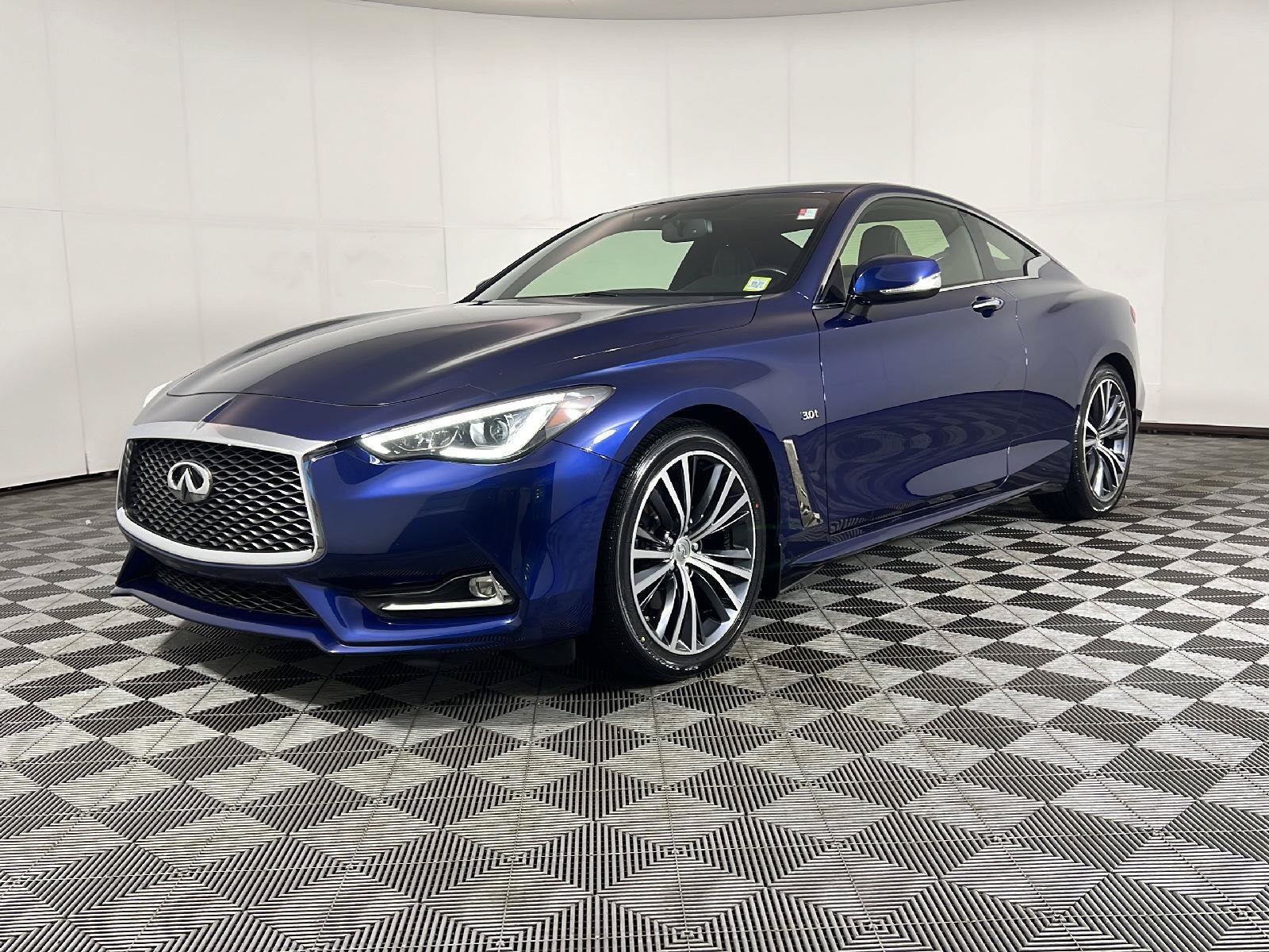 Used 2017 INFINITI Q60 3.0t w/ Premium Plus Package 3.0T AWD/4WD image 36