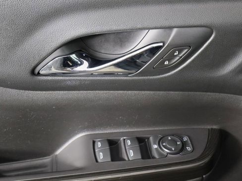 Used 2018 GMC Acadia SLT image 23