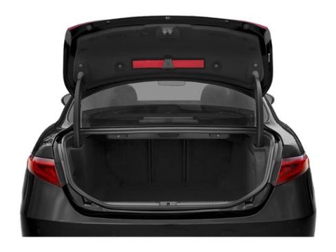 Used 2019 Alfa Romeo Giulia Ti Sport w/ Quick Order Package 22U Sport image 15