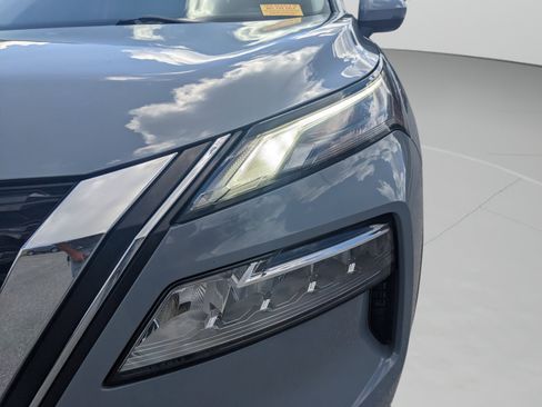 Used 2021 Nissan Rogue SL FWD image 36