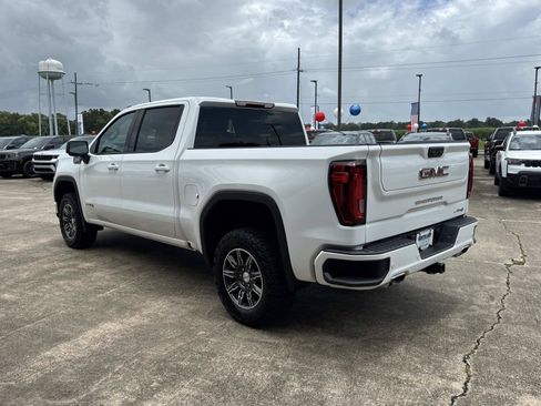 Used 2025 GMC Sierra 1500 AT4 AWD/4WD image 5