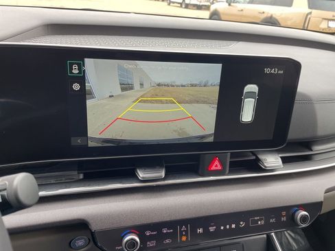 New 2026 Kia Carnival EX image 21