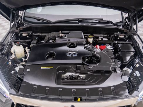 Used 2021 INFINITI QX50 Luxe w/ Appearance Package image 32