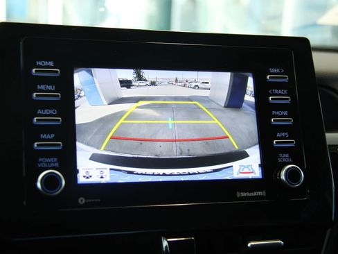 Used 2024 Toyota Camry SE image 15