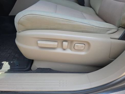 Used 2009 Honda Pilot EX image 12