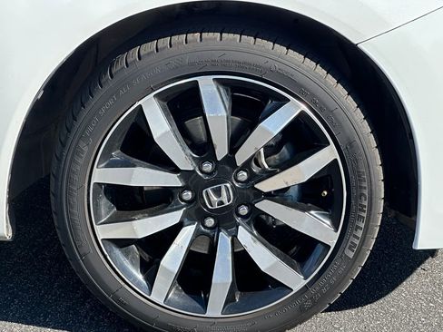 Used 2015 Honda Civic EX-L image 14