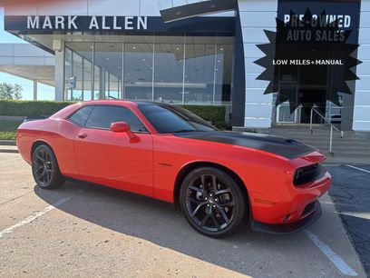 Used 2022 Dodge Challenger R/T w/ Blacktop Package