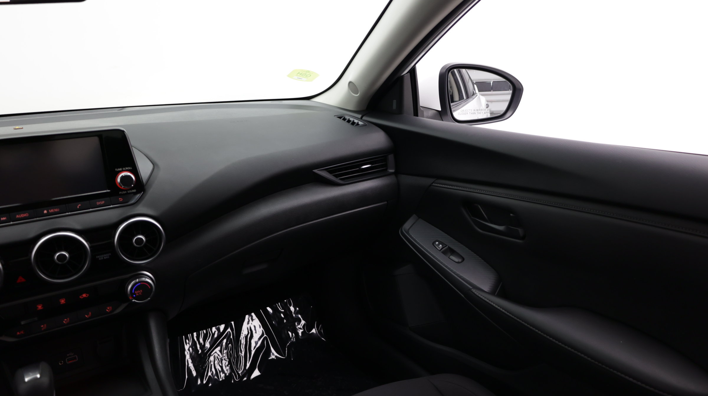 Used 2024 Nissan Sentra S FWD image 32