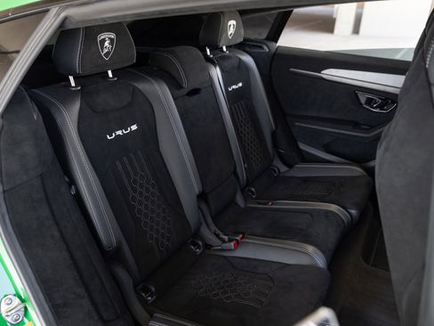 Used 2023 Lamborghini Urus Performante AWD/4WD image 69