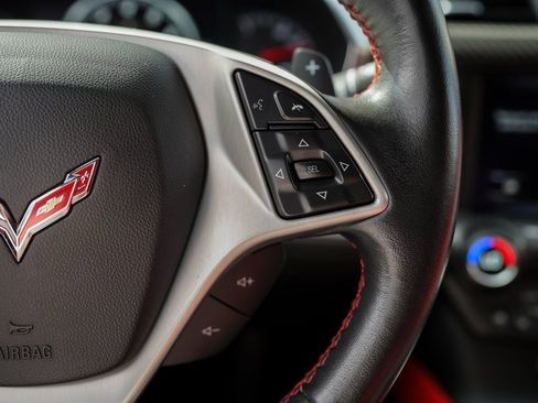 Used 2016 Chevrolet Corvette Z06 w/ 3LZ Preferred Equipment Group image 25