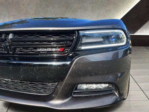Used 2015 Dodge Charger R/T RWD image 12