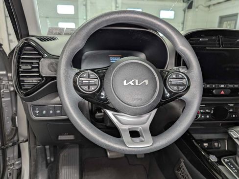 Certified 2024 Kia Soul S FWD image 34