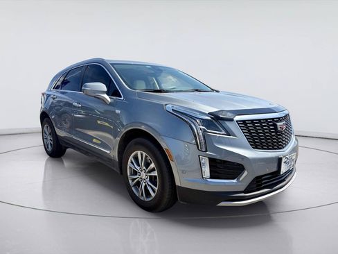 Used 2023 Cadillac XT5 Premium Luxury w/ Technology Package FWD image 1